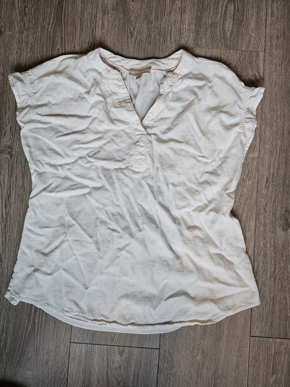 Casual Cream Split-Neck Short Sleeve Blouse